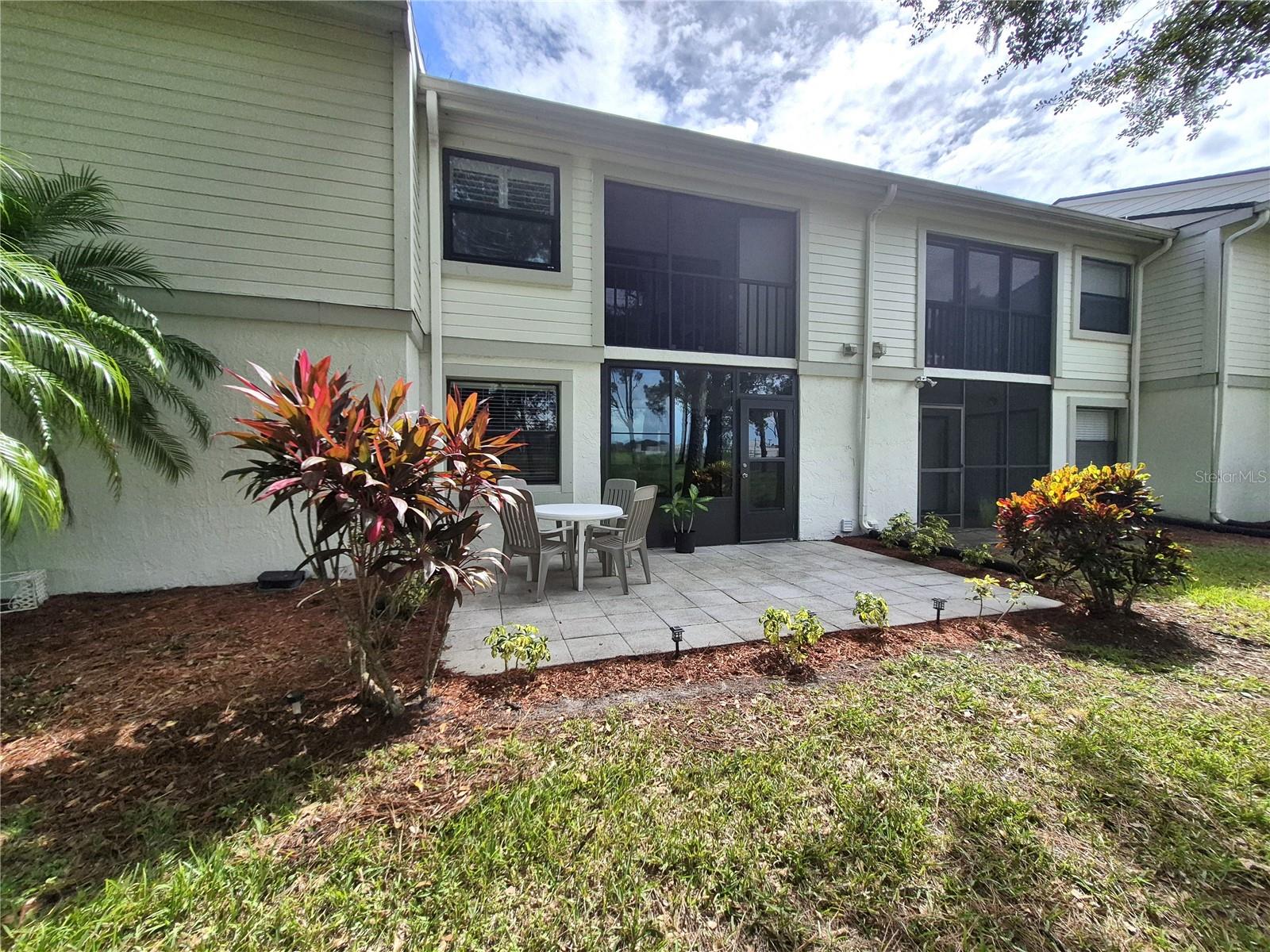 305 MEADOW LN #305 — photo 25