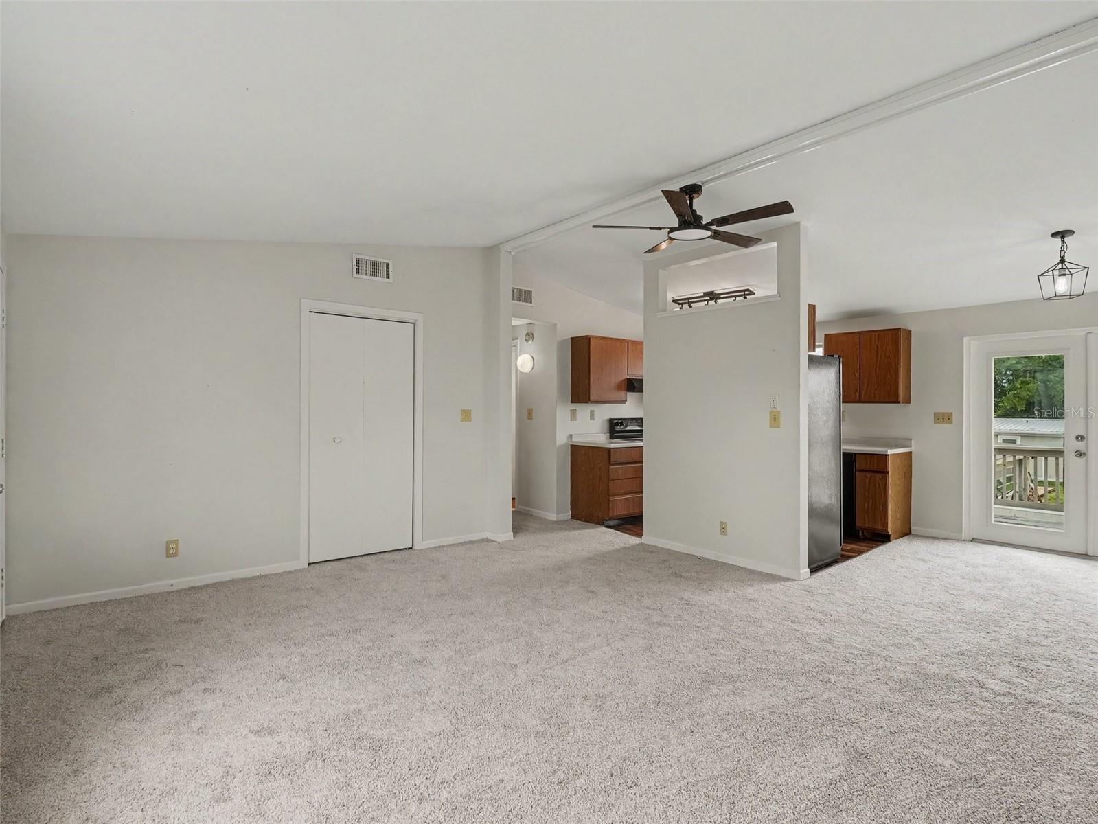 6306 FLORIDA CIR E — photo 10