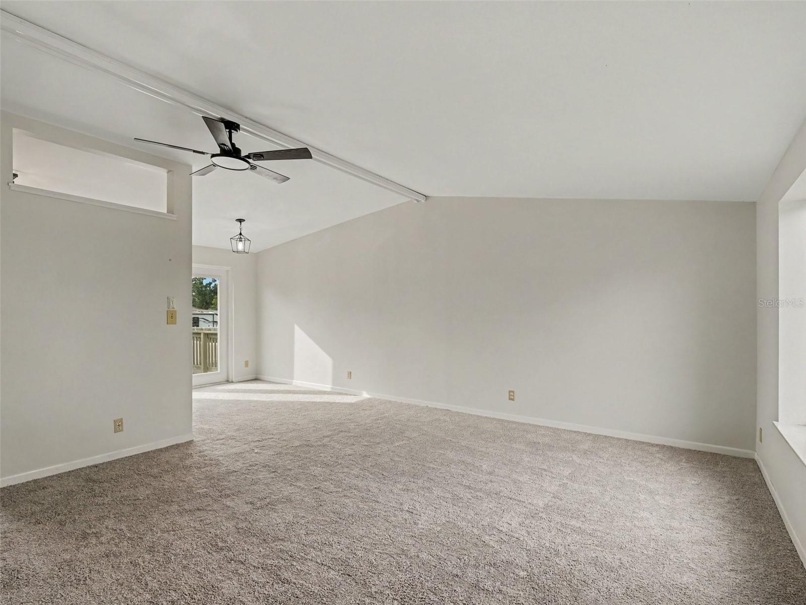 6306 FLORIDA CIR E — photo 7