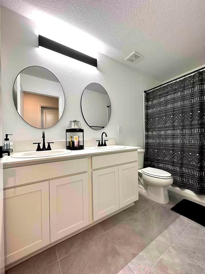 6761 BRANHAM MILL CT — photo 13