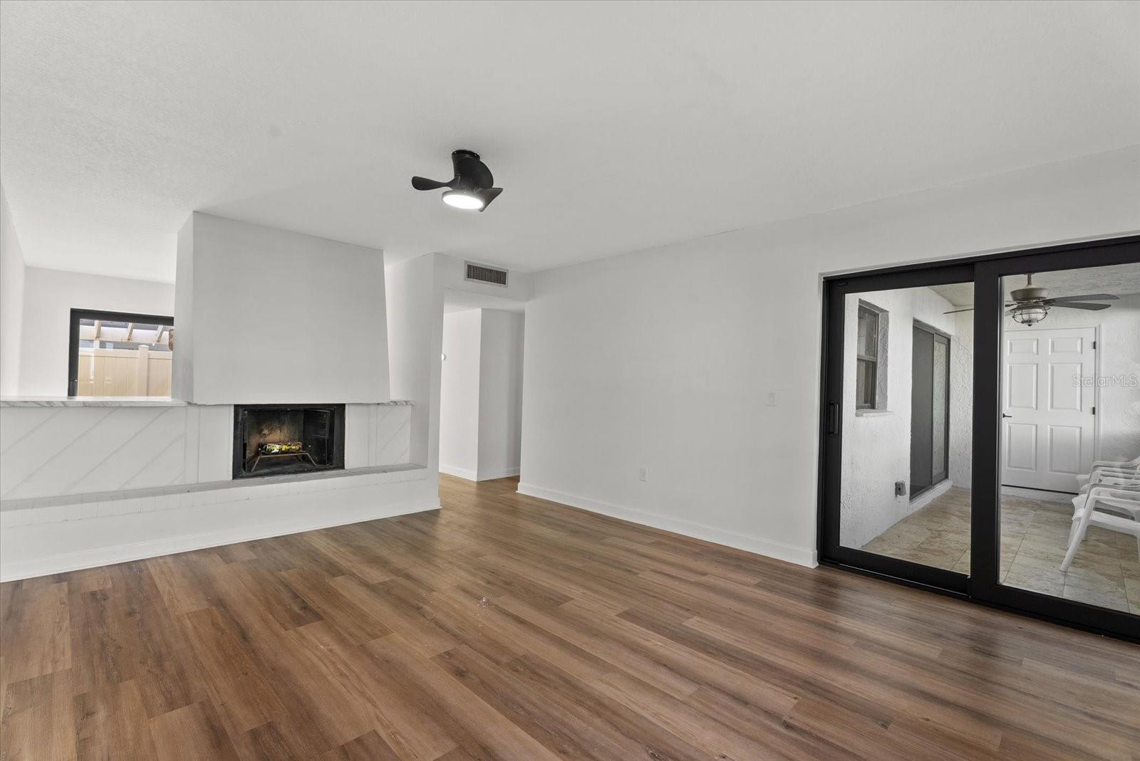 1 WINDRUSH BLVD #19 — photo 11