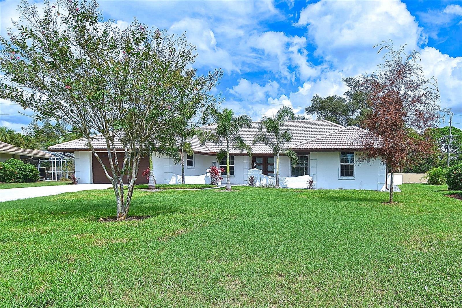 102 WINDWARD DR — photo 2