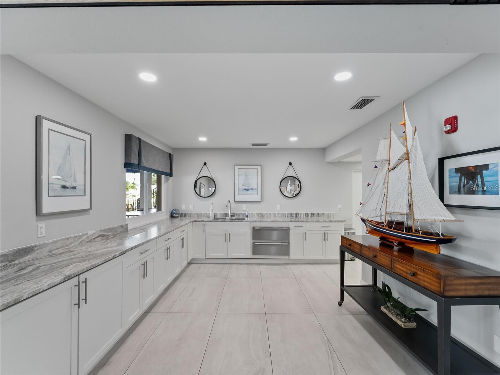 102 WINDWARD DR — photo 47