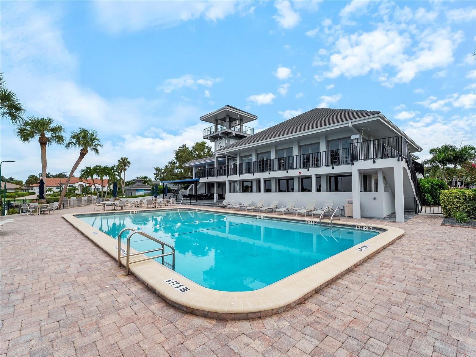 102 WINDWARD DR — photo 39