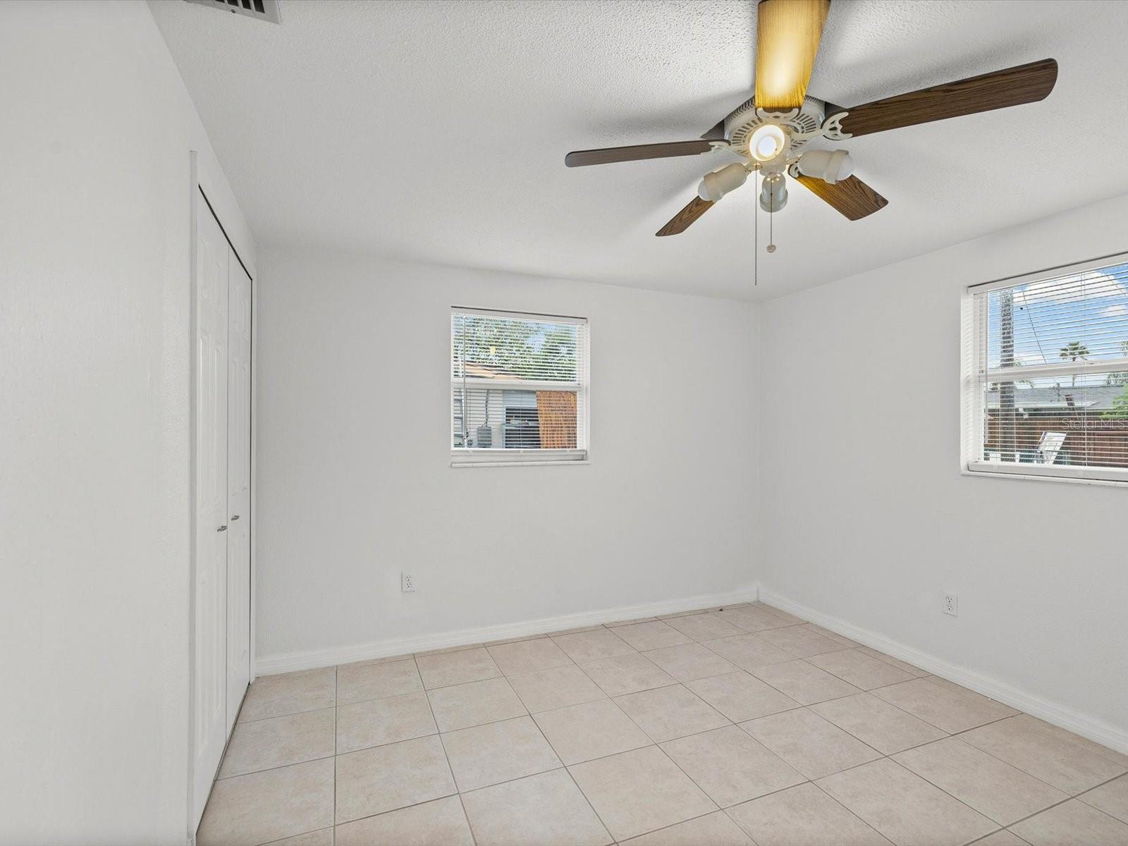 4004 SCARLET MAPLE DR — photo 12
