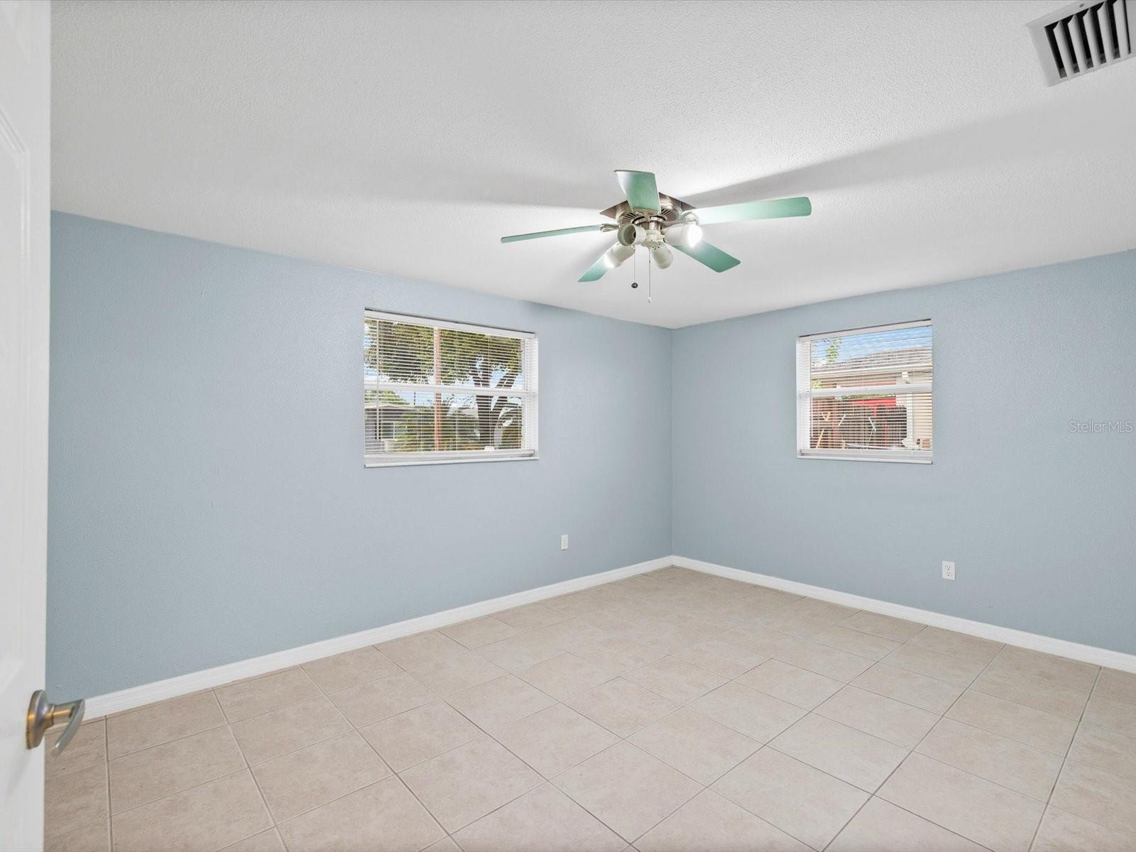 4004 SCARLET MAPLE DR — photo 4