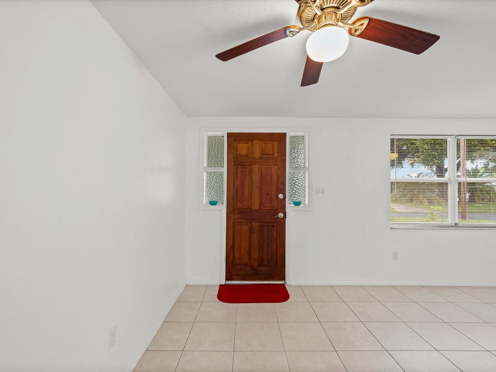 4004 SCARLET MAPLE DR — photo 6