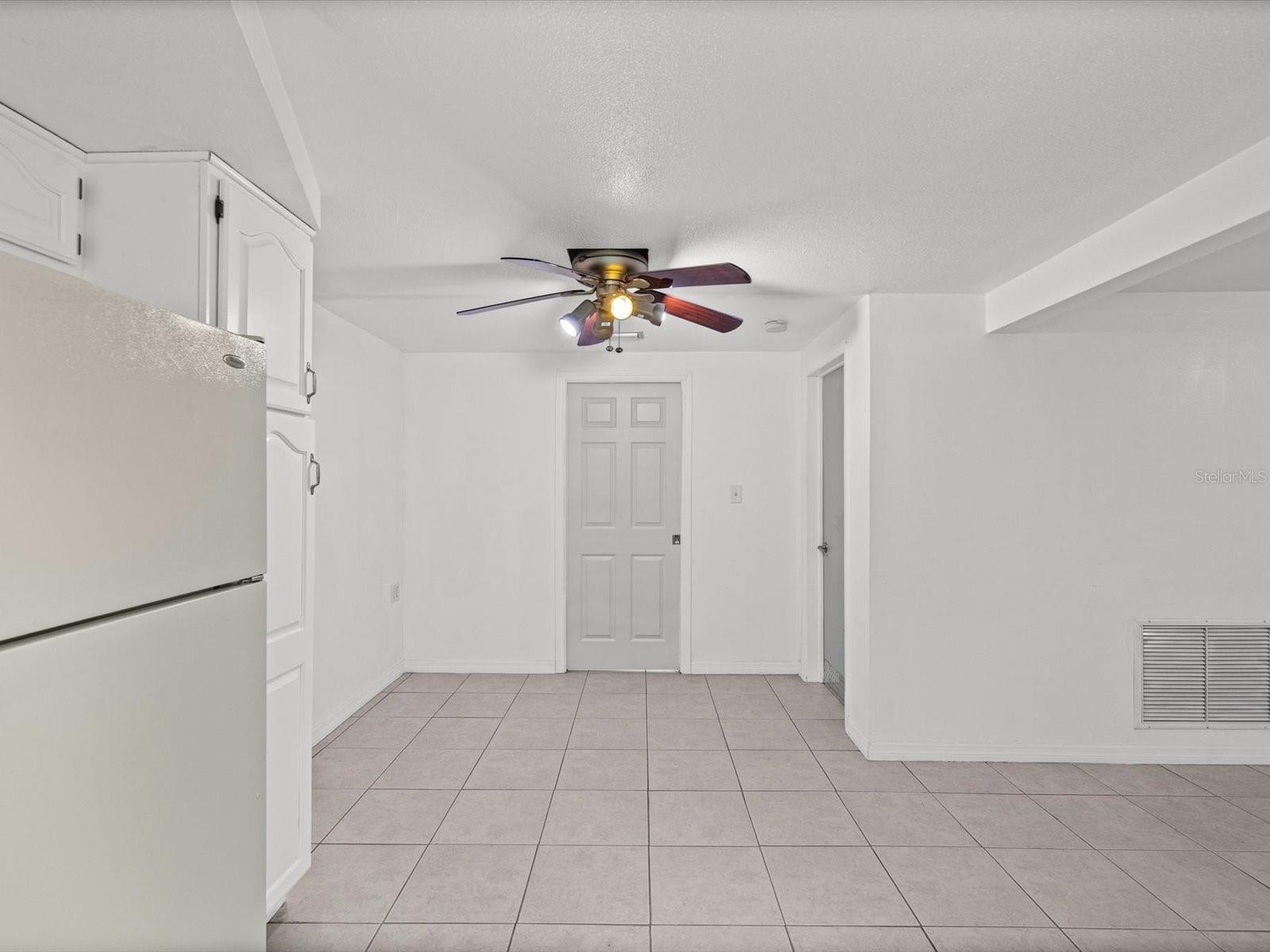 4004 SCARLET MAPLE DR — photo 17