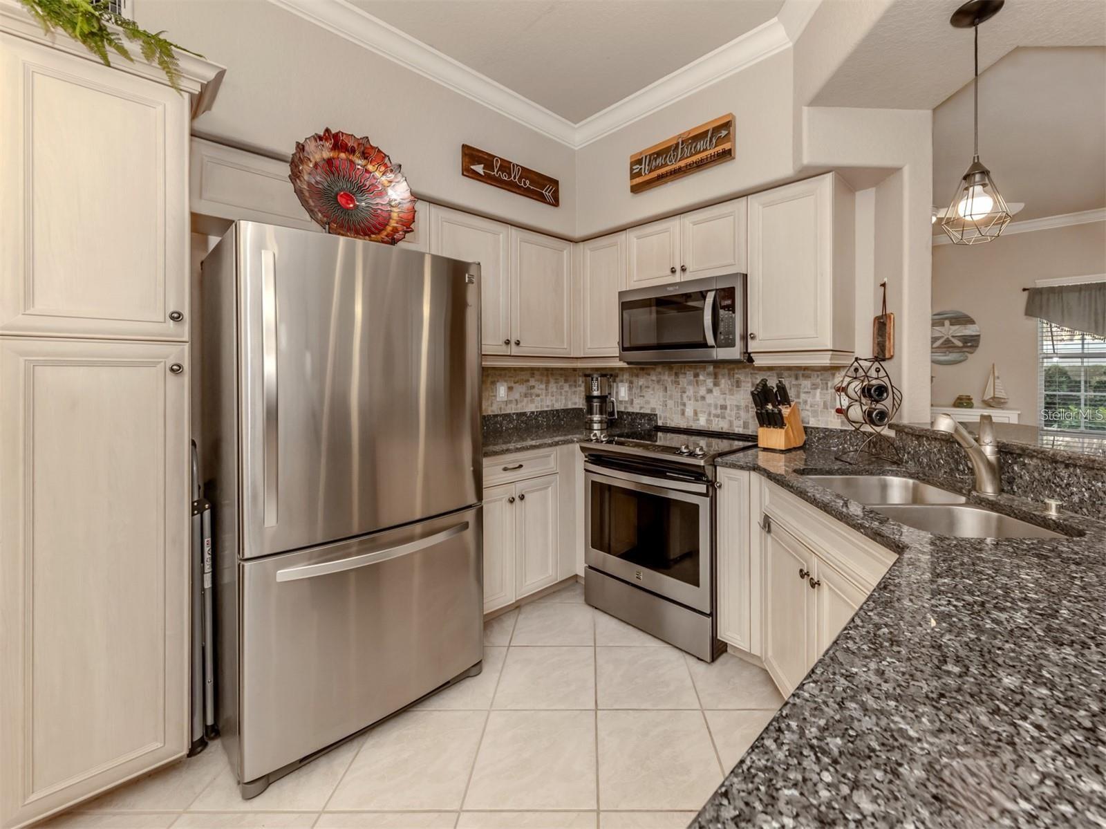 800 GARDENS EDGE DR #814 — photo 15