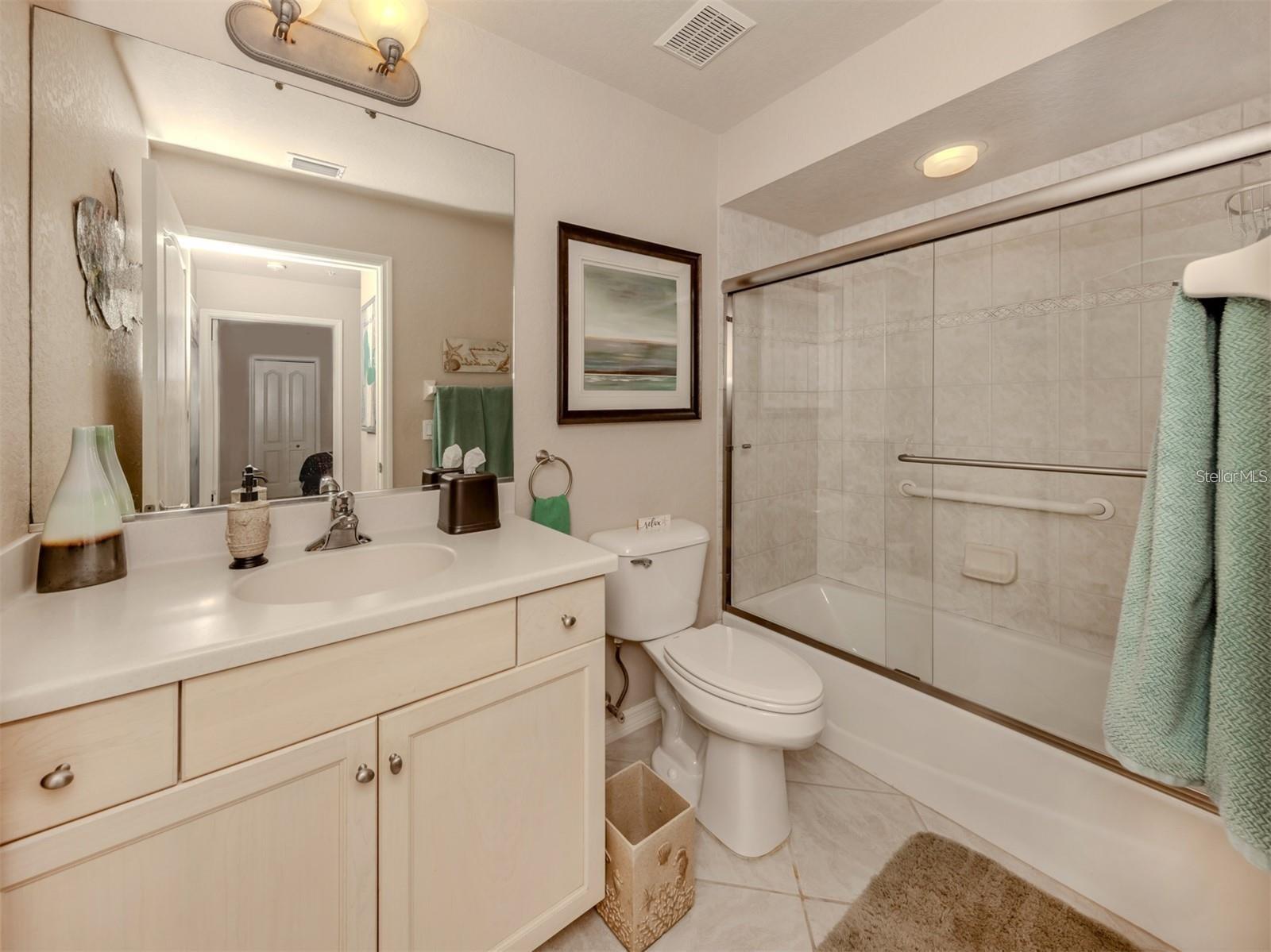800 GARDENS EDGE DR #814 — photo 24