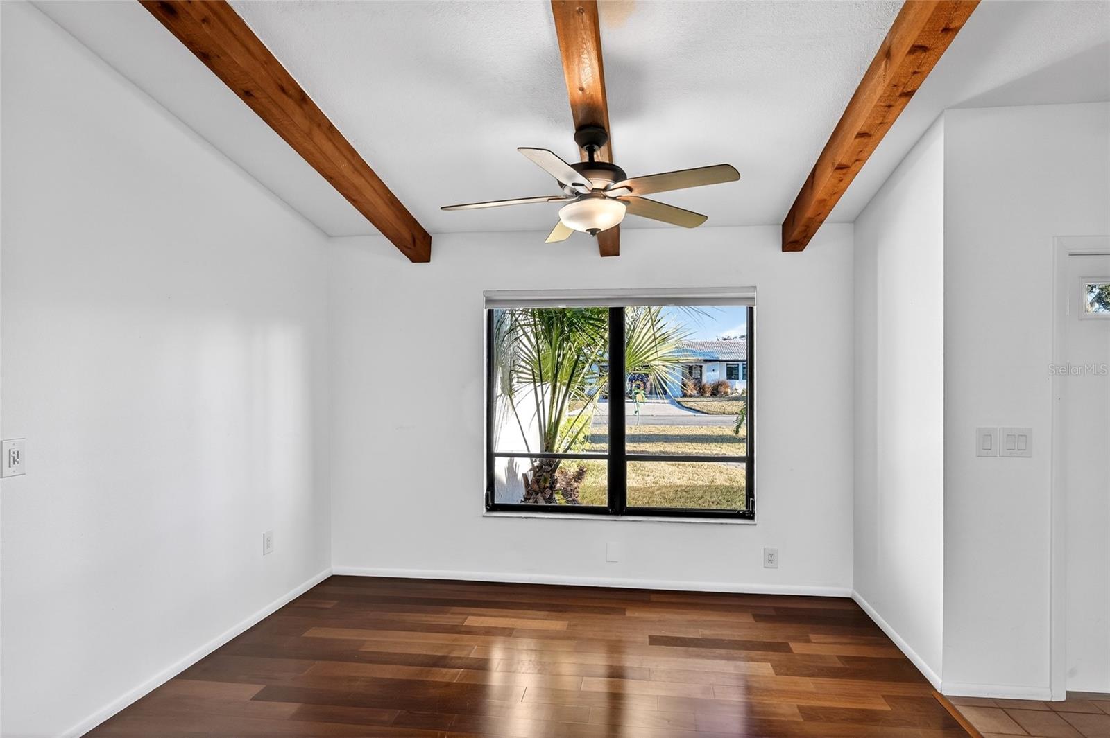 5424 AMERICA DR — photo 10