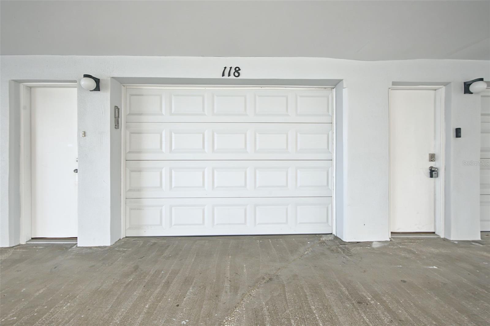 17960 GULF BLVD #118 — photo 27