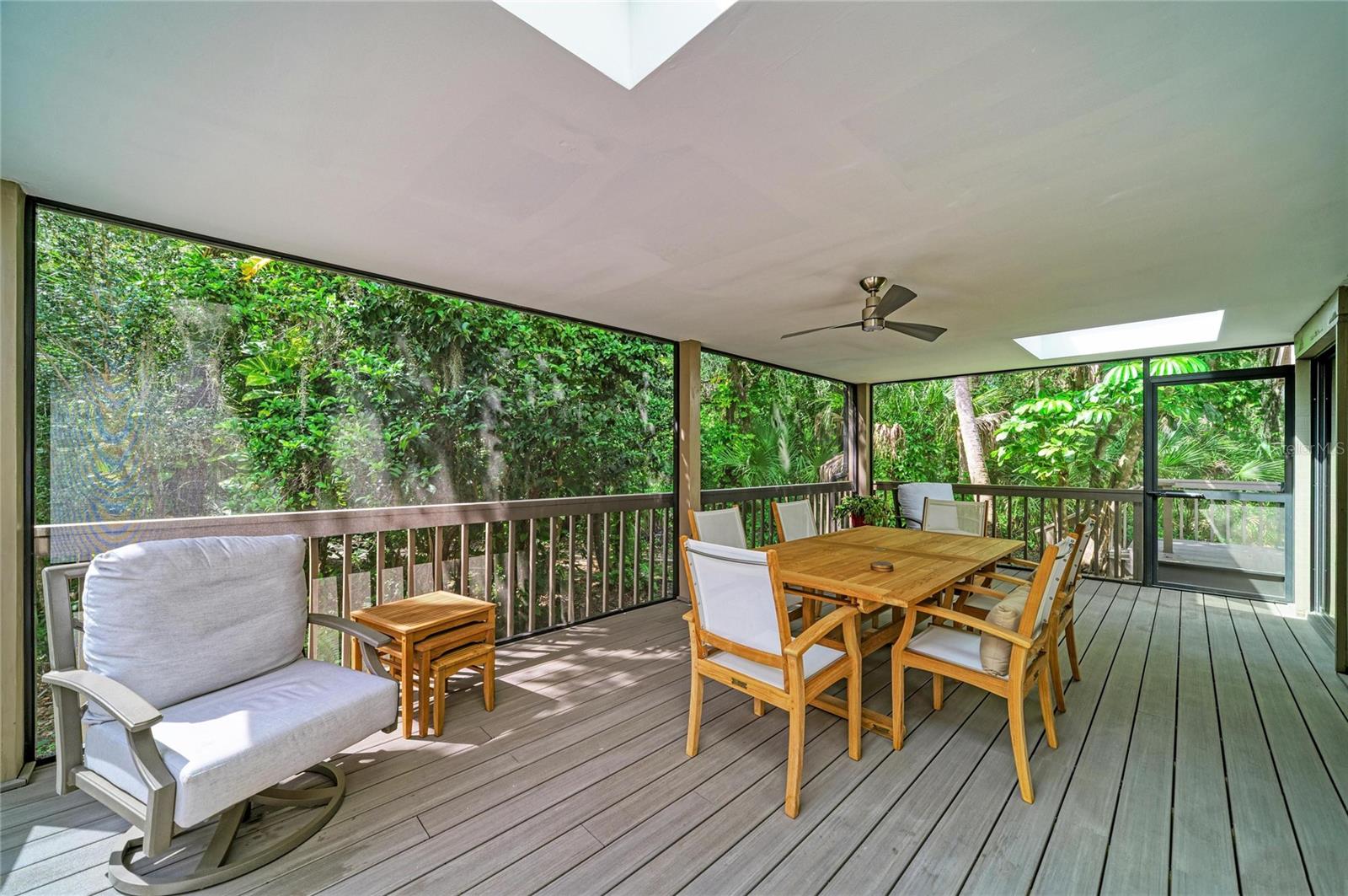 2403 ARBORETUM CIR #29 — photo 40