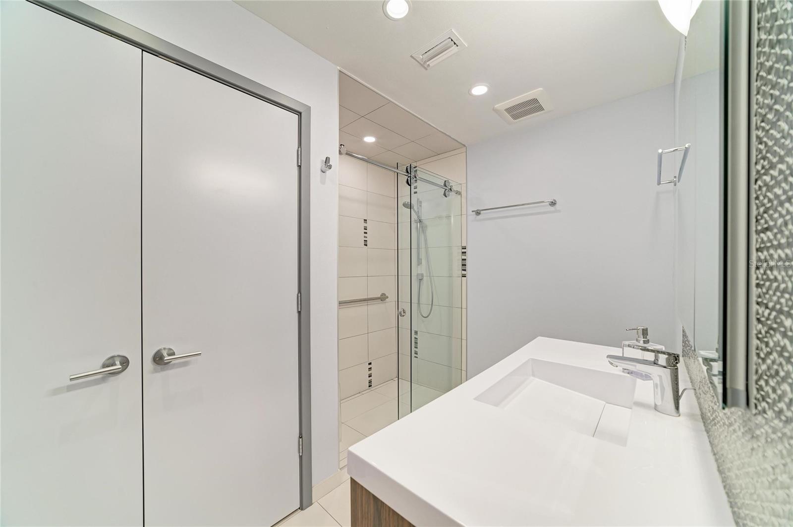 2403 ARBORETUM CIR #29 — photo 24