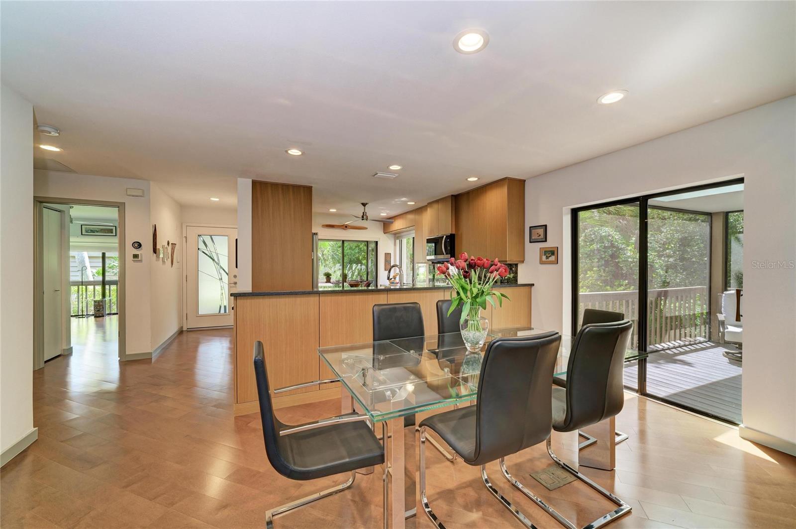 2403 ARBORETUM CIR #29 — photo 6