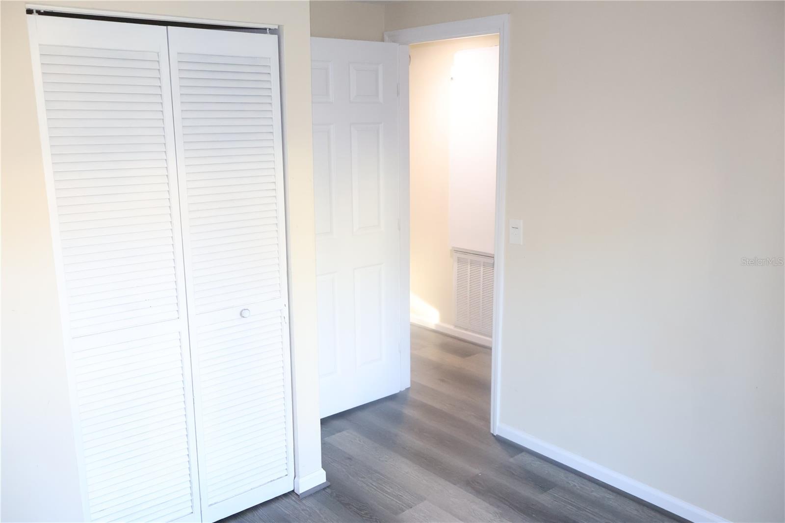 6208 S ELBERON ST — photo 24