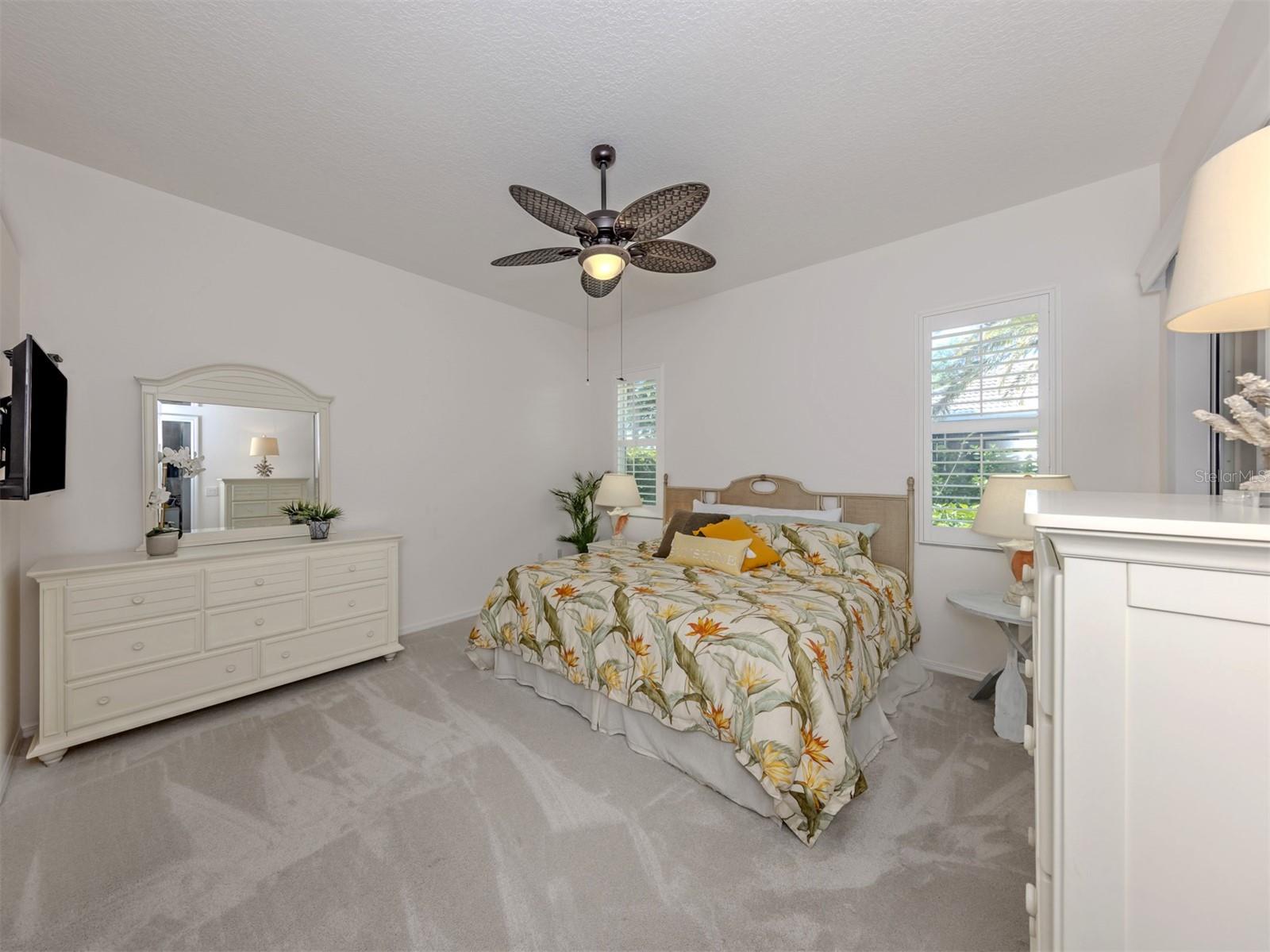 1102 SOUTHLAKE CT — photo 18