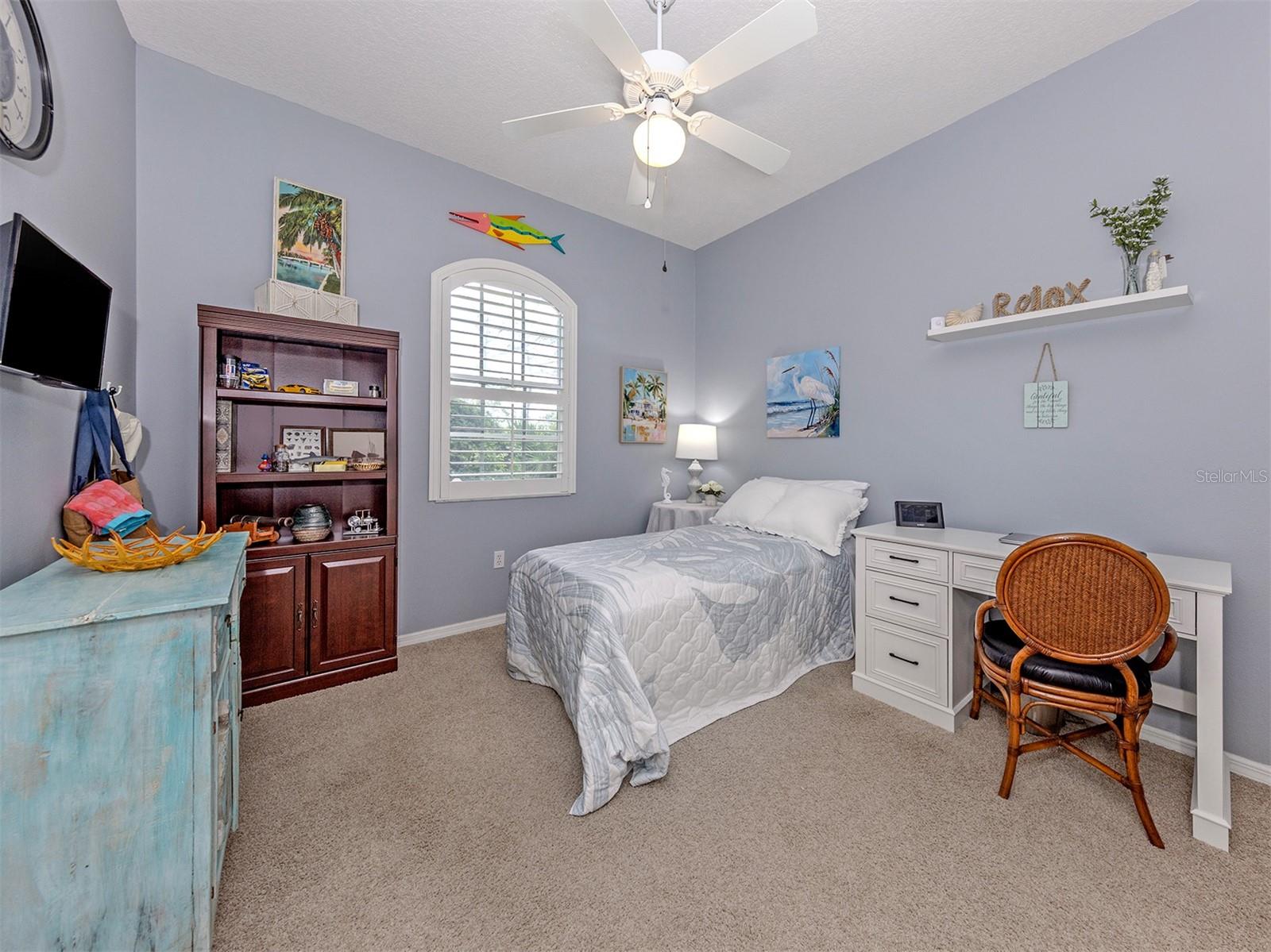 1102 SOUTHLAKE CT — photo 23