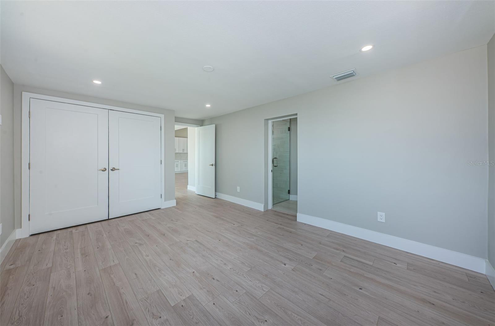 416 55TH AVE — photo 27