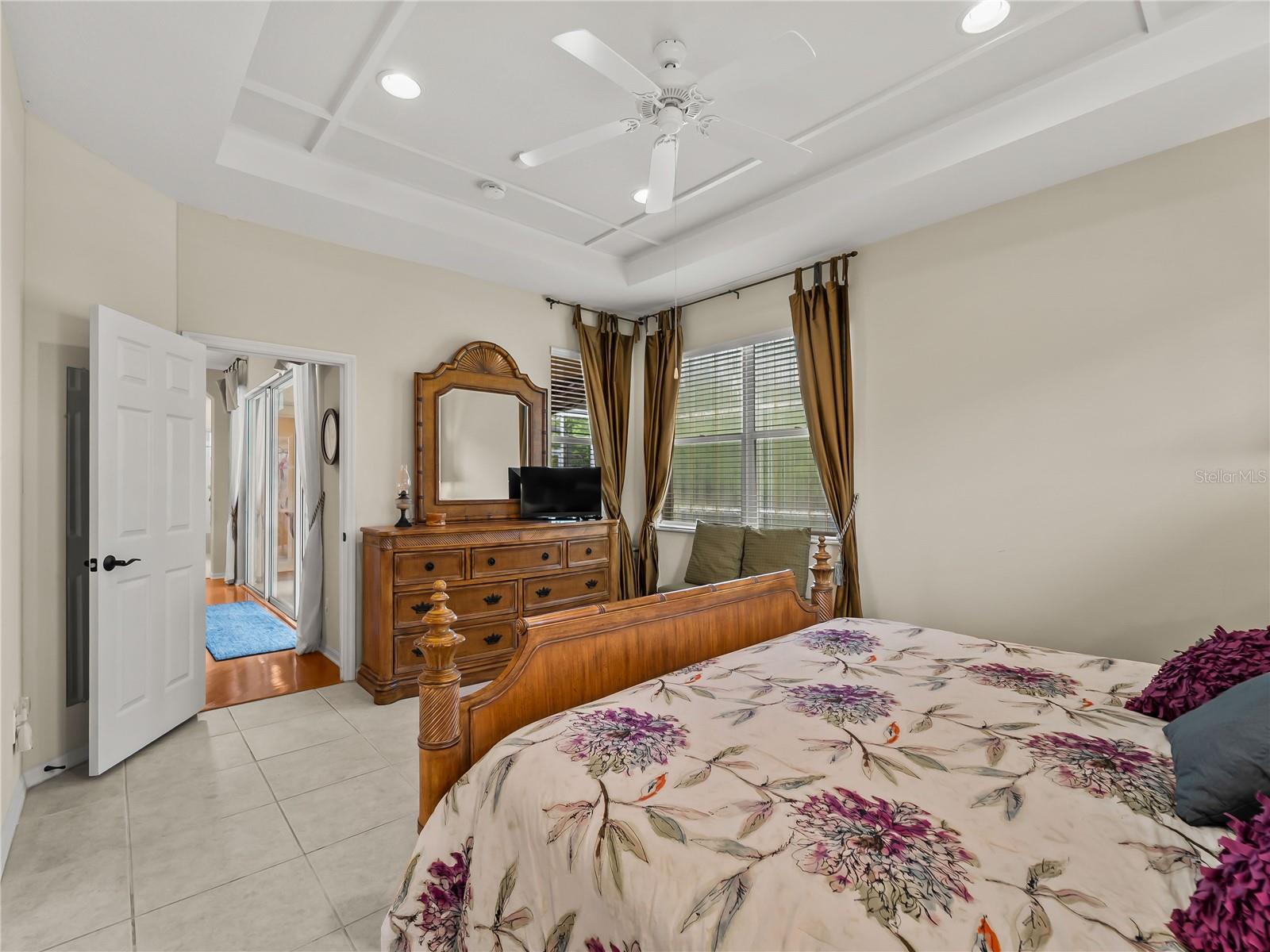 5130 LAUREL OAK CT — photo 38