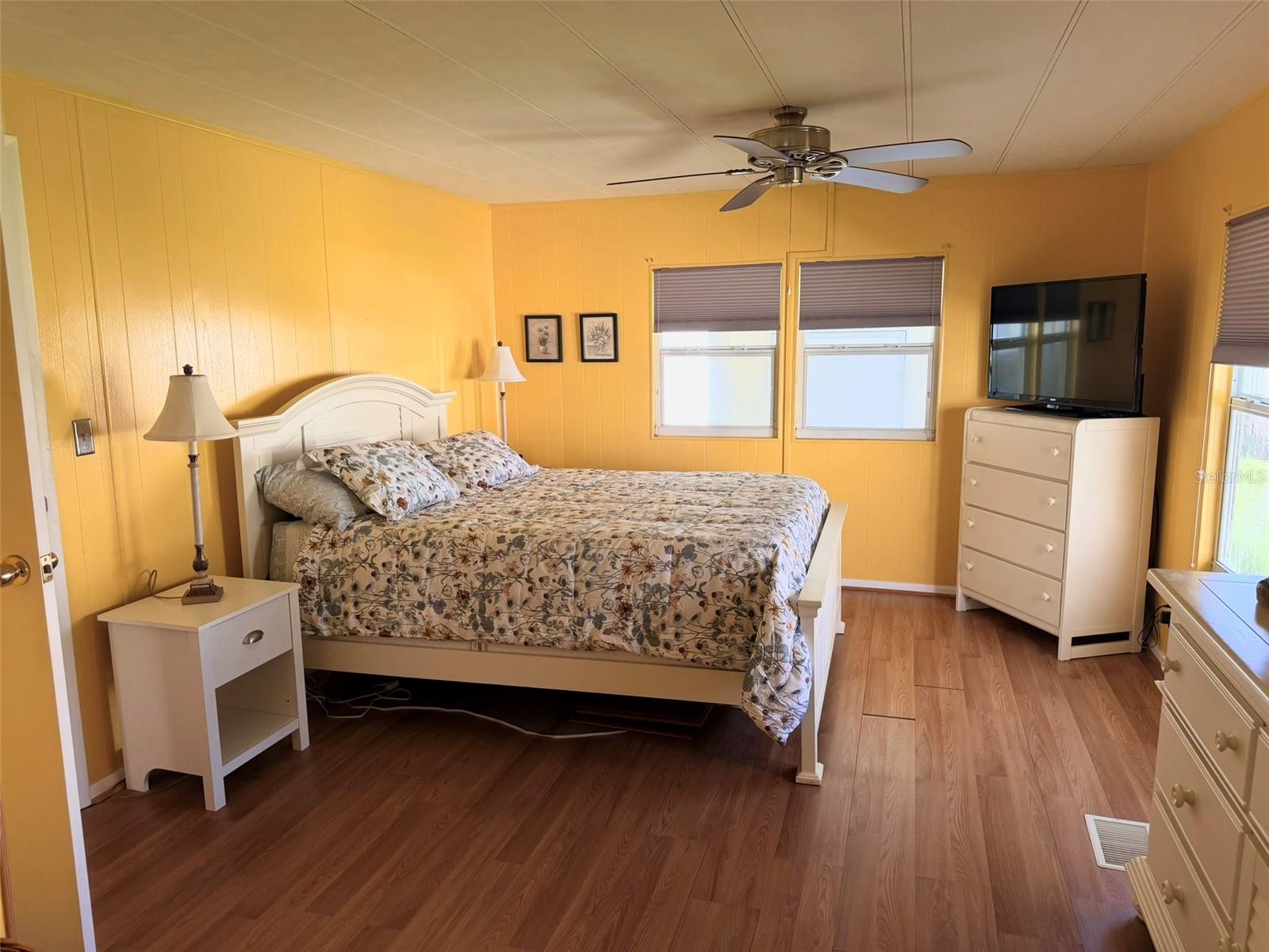2253 PIAZZA DR — photo 15