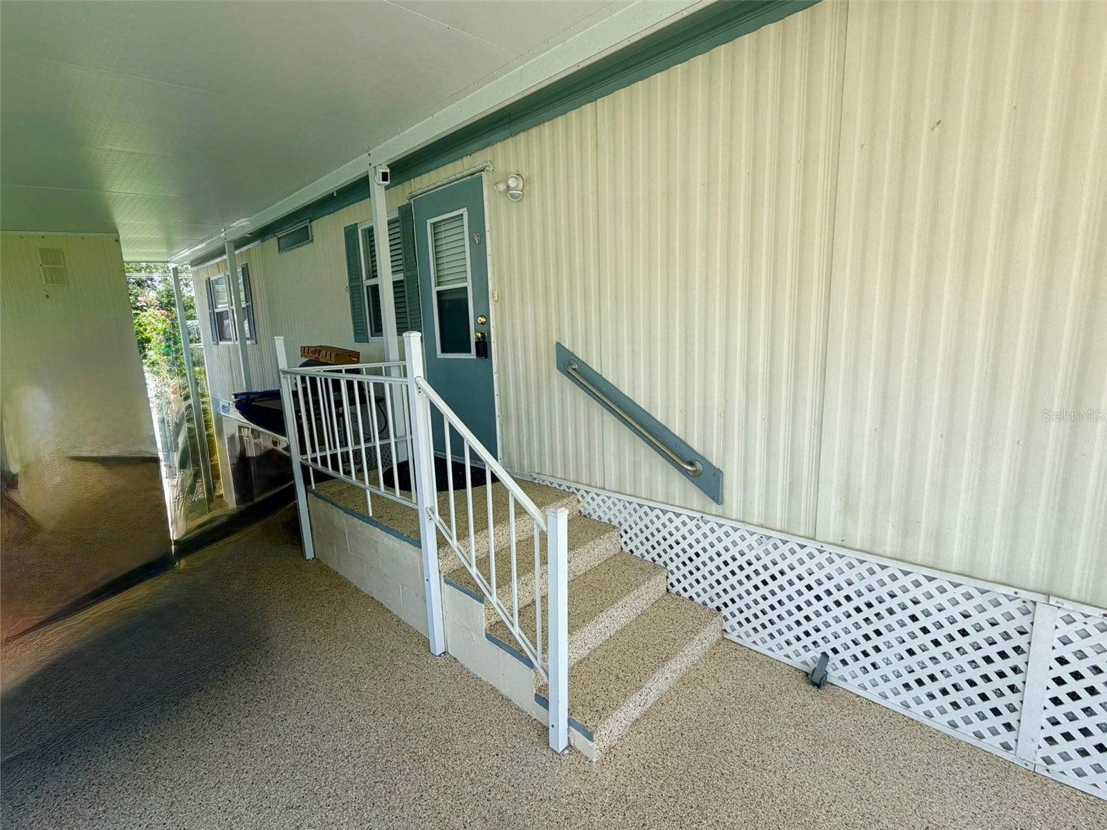 2253 PIAZZA DR — photo 21