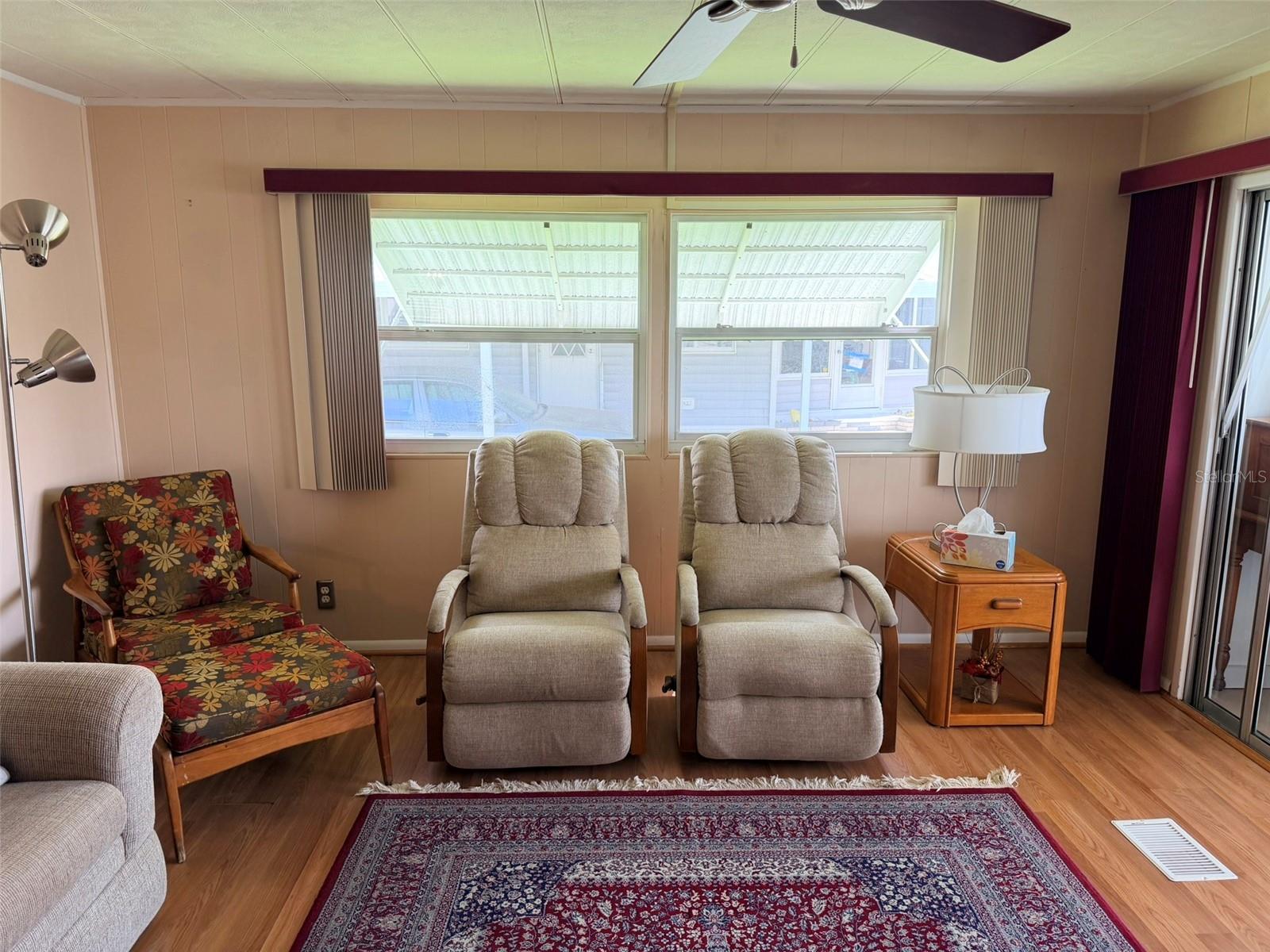 2253 PIAZZA DR — photo 6