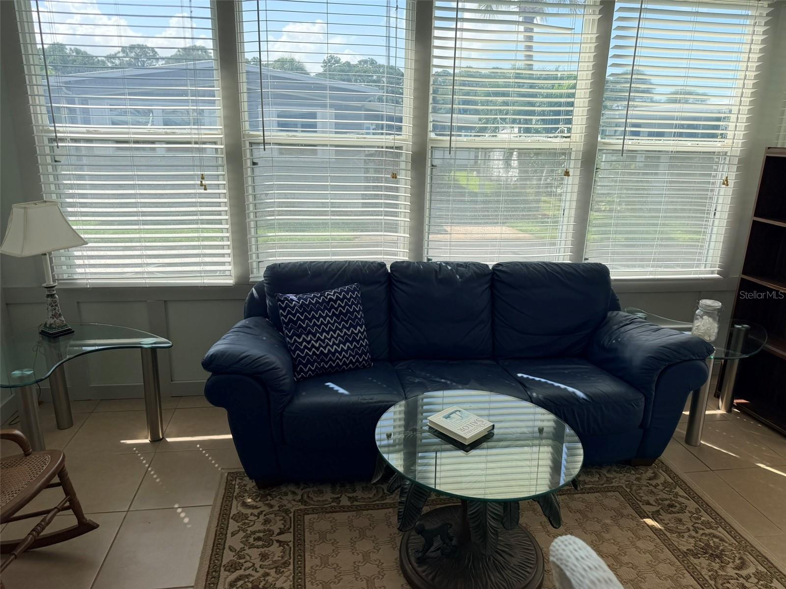 2253 PIAZZA DR — photo 9