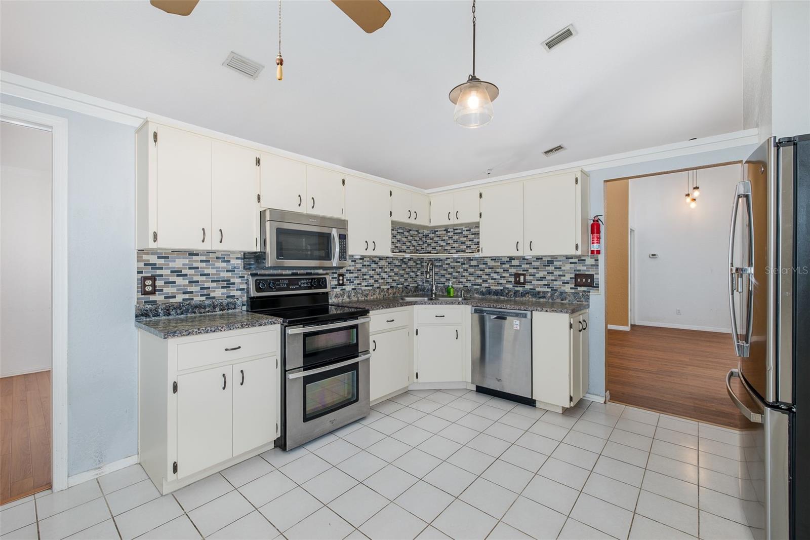4622 SAWGRASS BLVD — photo 10