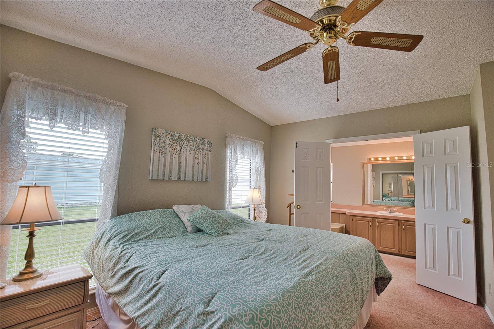 223 HIBISCO DR — photo 20