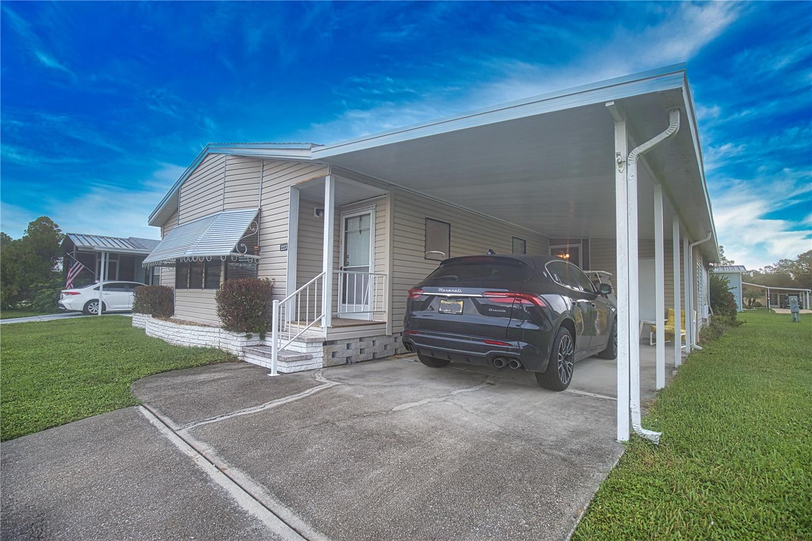 223 HIBISCO DR — photo 33