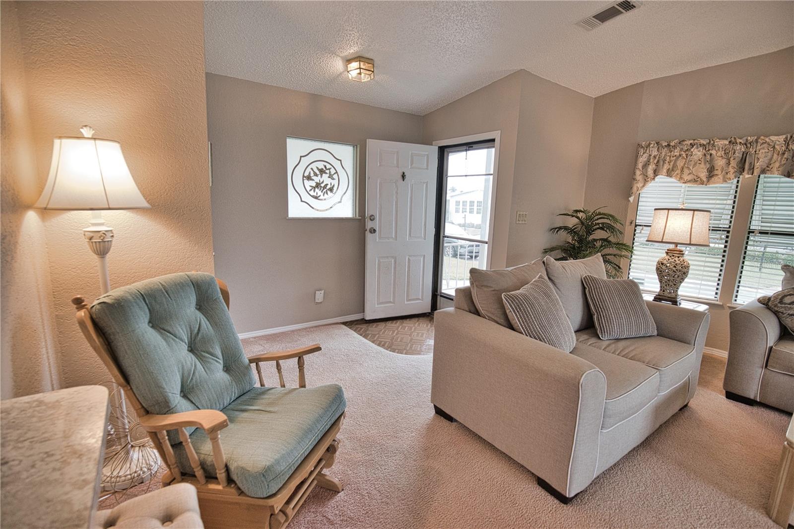 223 HIBISCO DR — photo 13