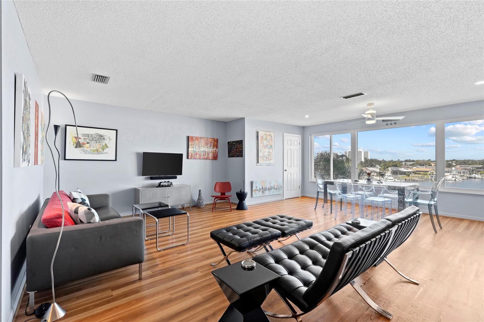 6075 SHORE BLVD S #411 — photo 4