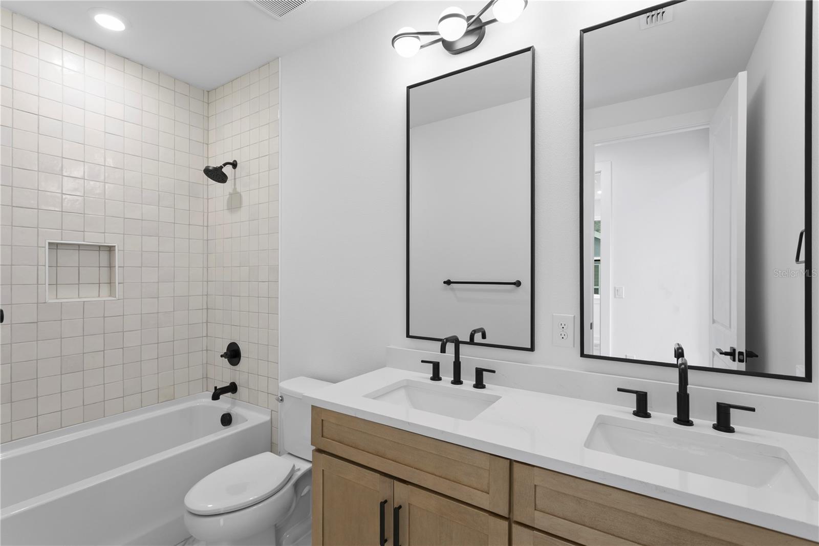 3501 W ROGERS AVE — photo 54