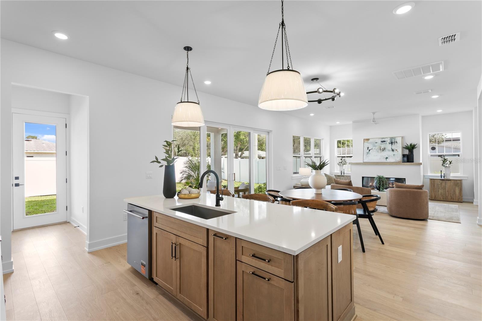 3501 W ROGERS AVE — photo 12