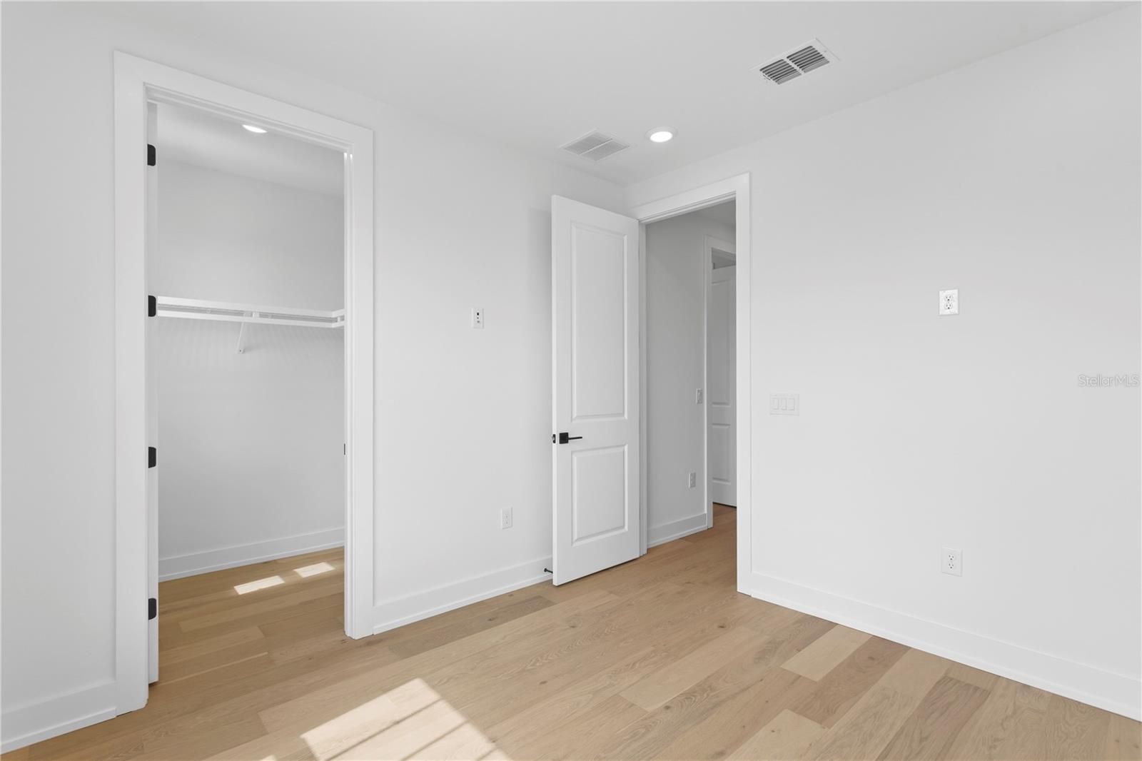 3501 W ROGERS AVE — photo 57