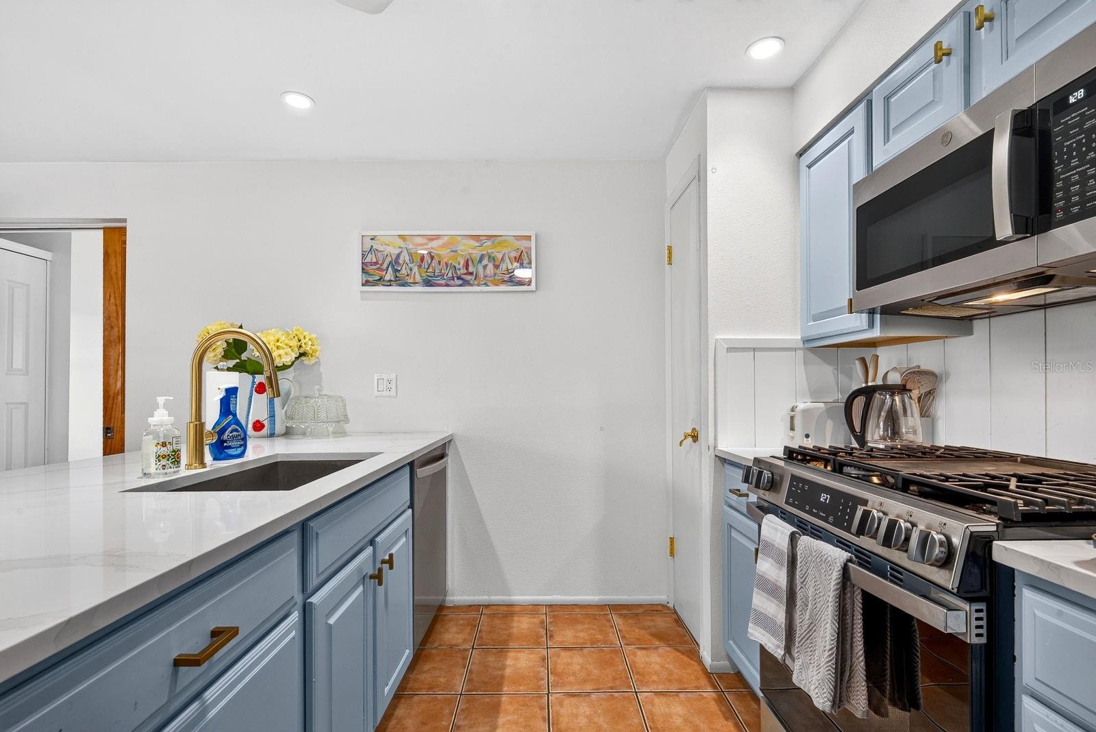 727 47TH ST W — photo 29