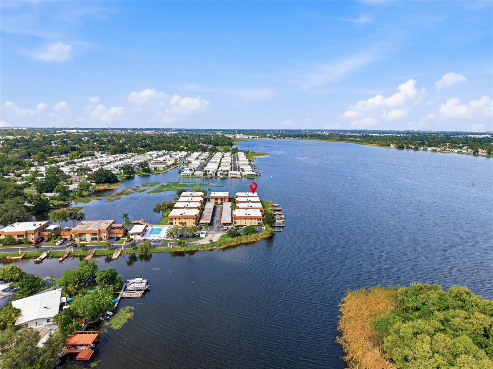 10142 SEMINOLE ISLAND DR — photo 39