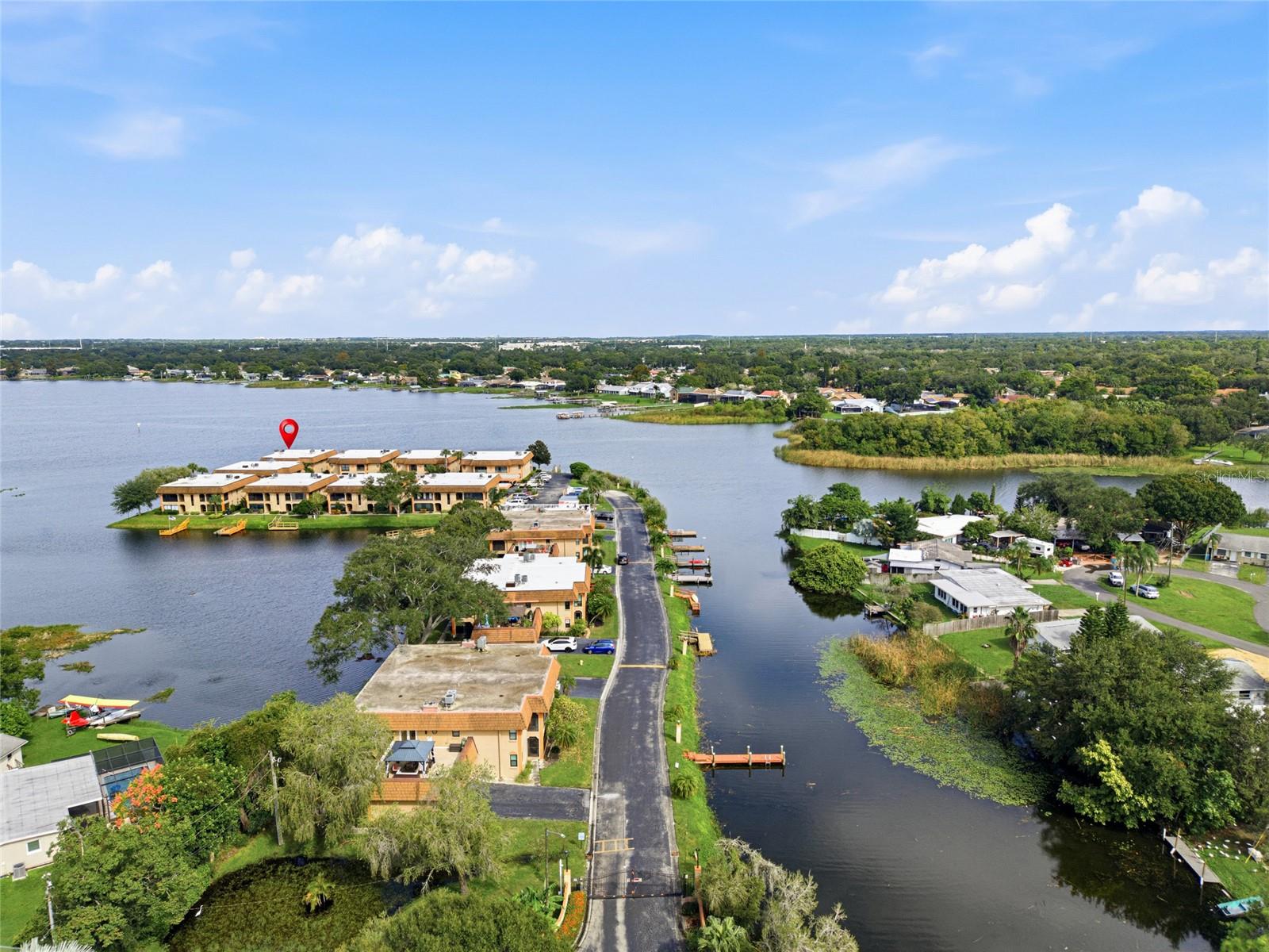 10142 SEMINOLE ISLAND DR — photo 7
