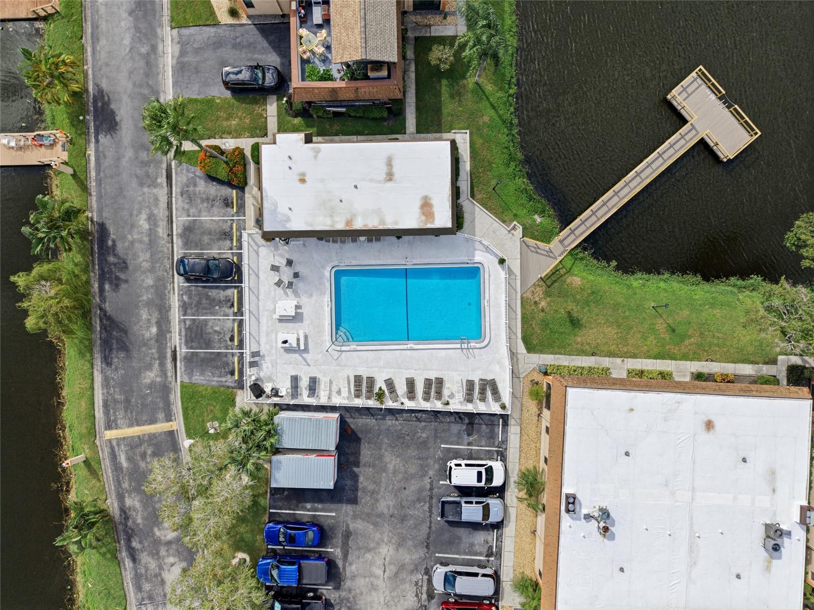 10142 SEMINOLE ISLAND DR — photo 46