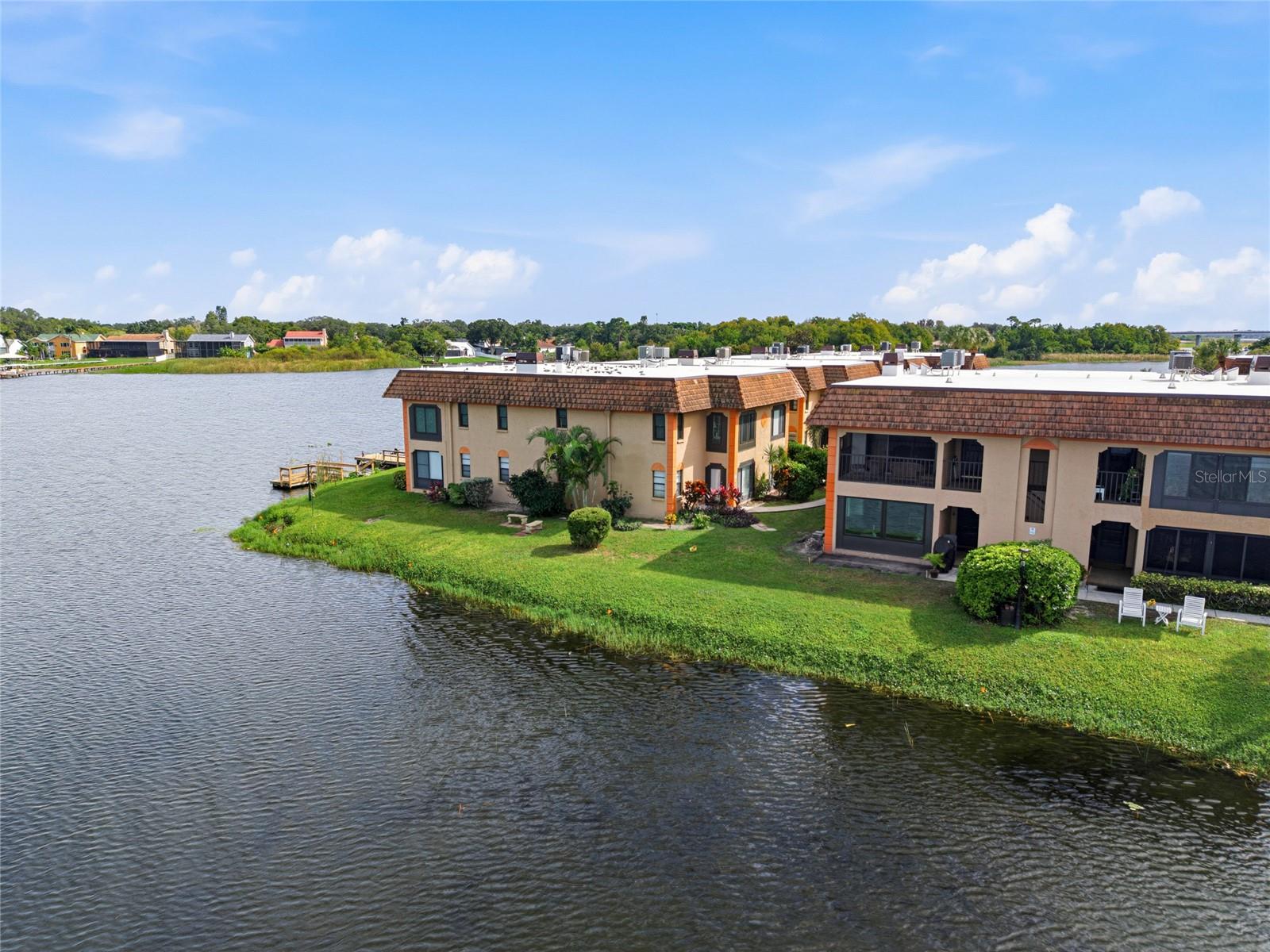 10142 SEMINOLE ISLAND DR — photo 45