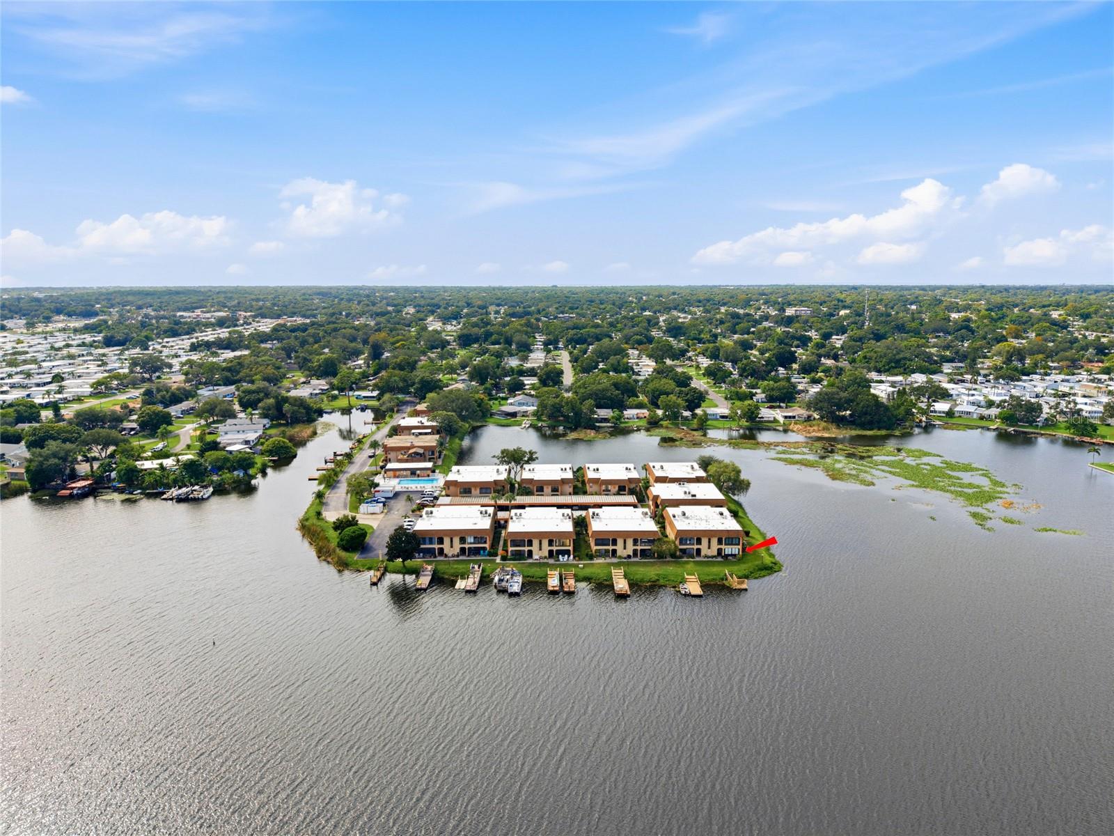10142 SEMINOLE ISLAND DR — photo 41