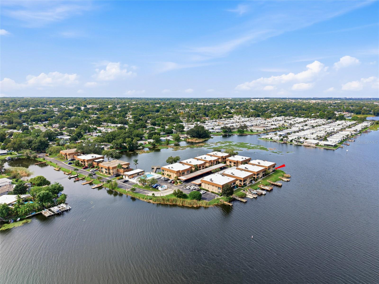 10142 SEMINOLE ISLAND DR — photo 40