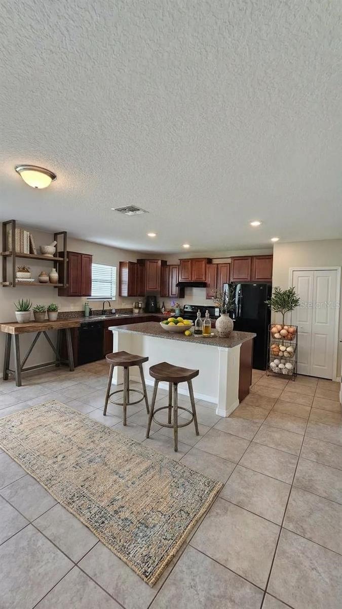 3220 KRESTERBROOKE LN — photo 2