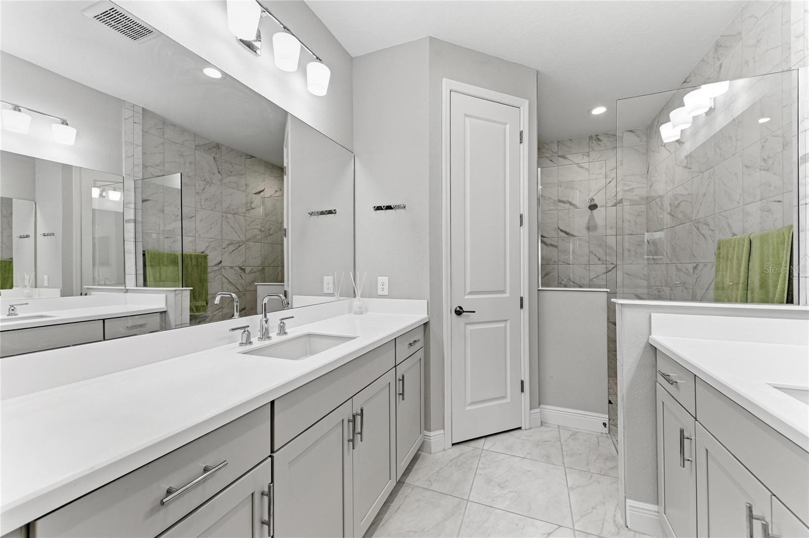 21609 LAKE PLACID WAY — photo 29