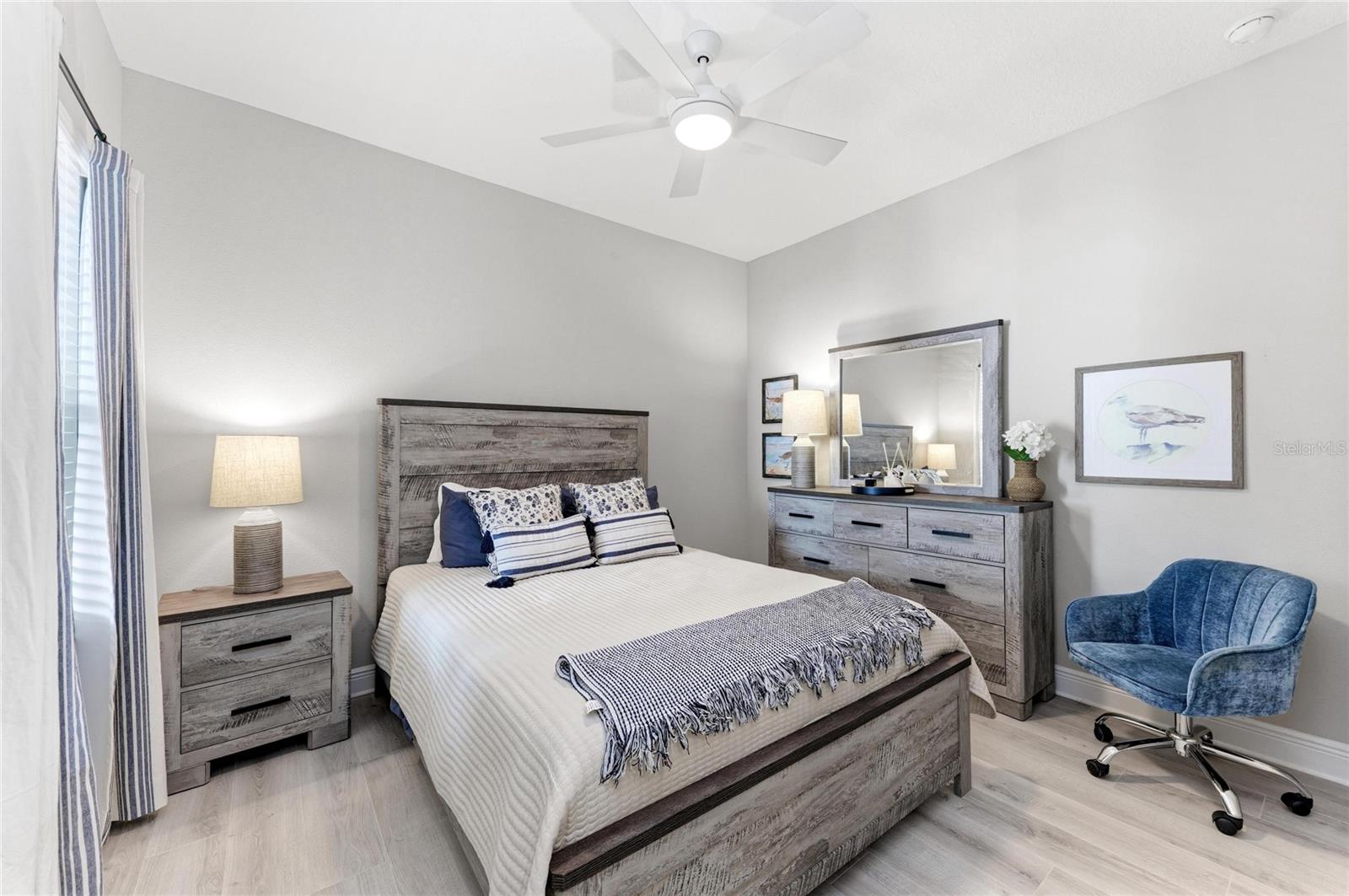 21609 LAKE PLACID WAY — photo 32