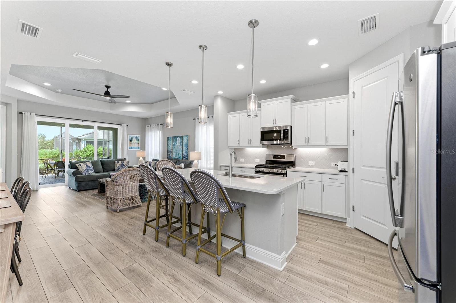 21609 LAKE PLACID WAY — photo 17