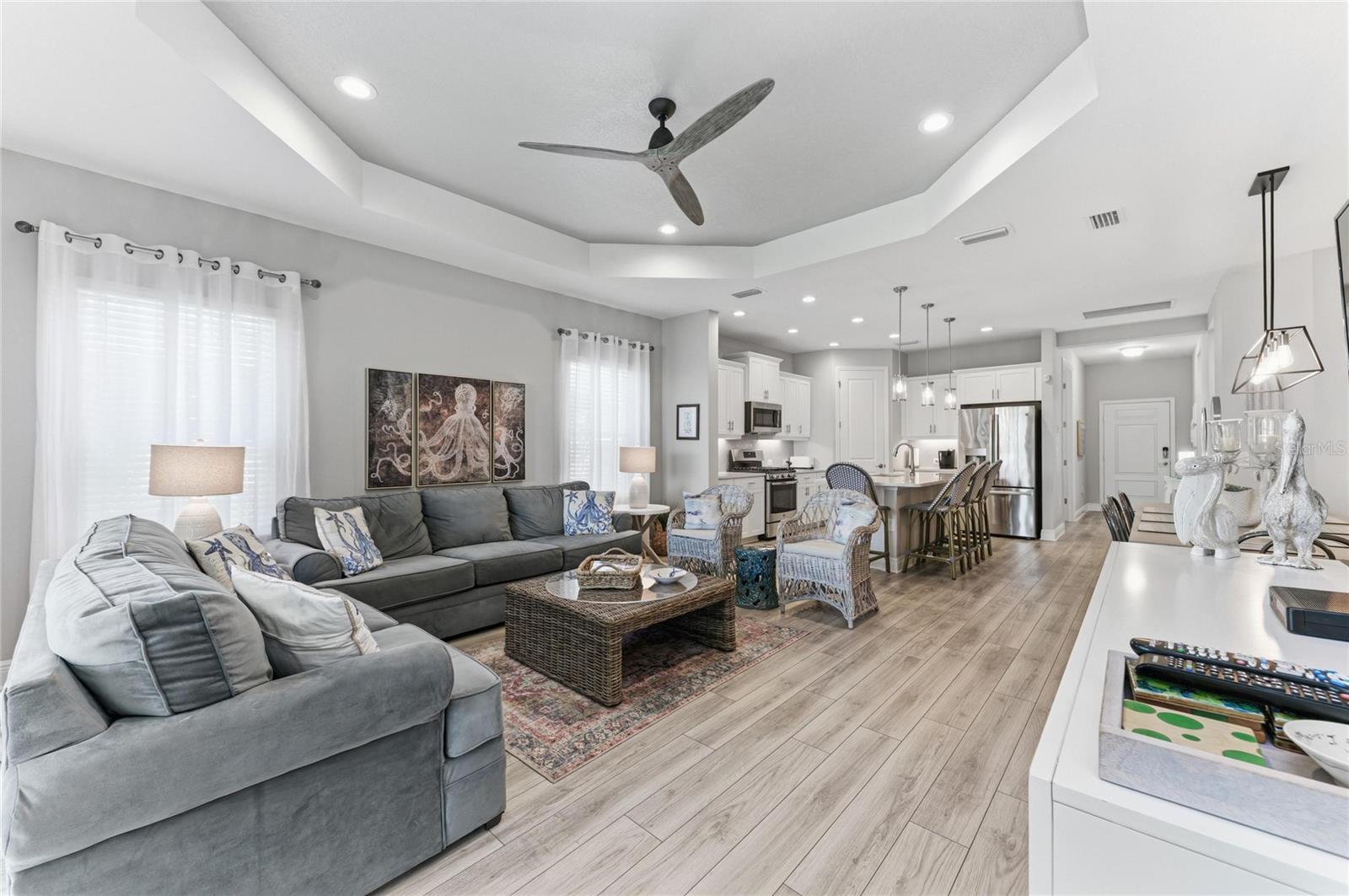 21609 LAKE PLACID WAY — photo 10