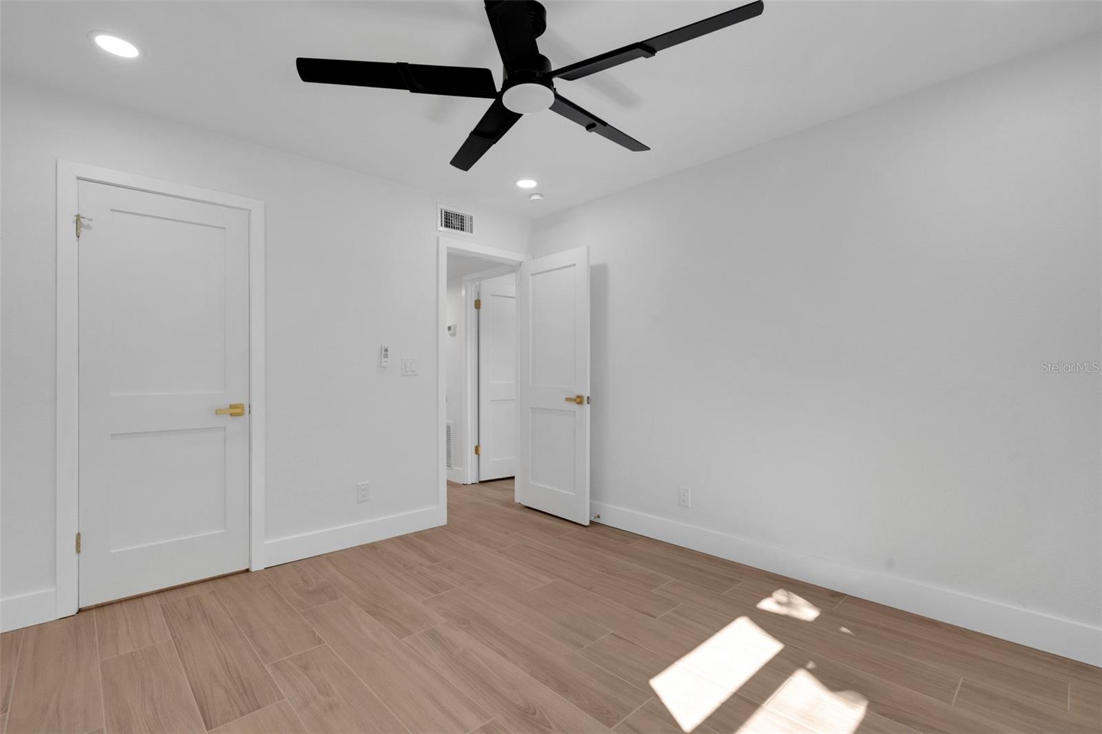 221 BEL FOREST DR #1 — photo 26