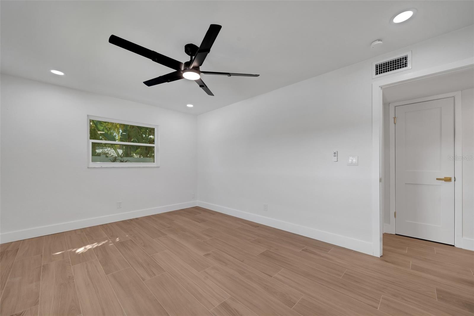 221 BEL FOREST DR #1 — photo 30